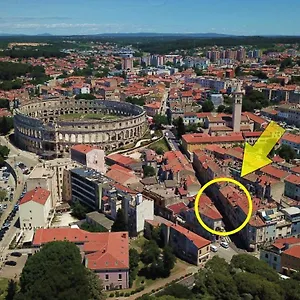 Apartman Amfiteatar Franko Pola